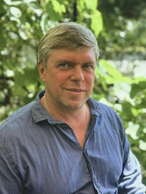 Денис Чернов